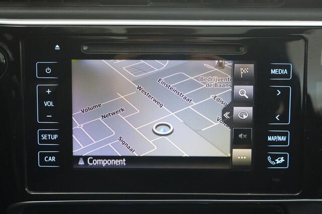 Toyota AURIS 1.8 Hybrid Trend NL-Auto!! Panoramadak I Camera