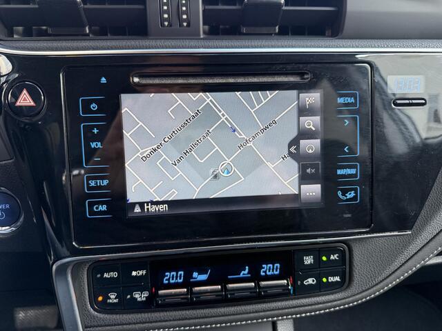 Toyota AURIS 1.8 Hybrid Lease Pro