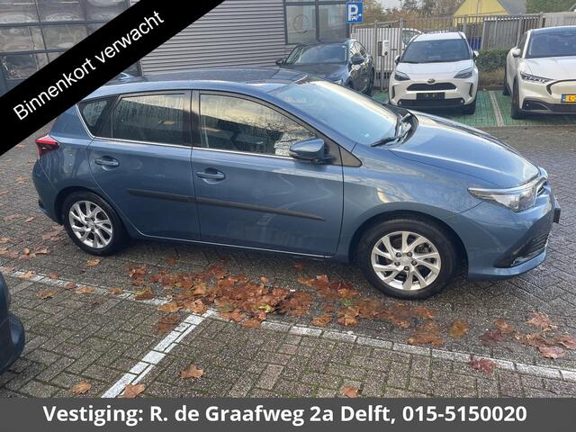 Toyota AURIS 1.2T Energy | Camera | Airco | Dealer onderhouden | Afneembare trekhaak
