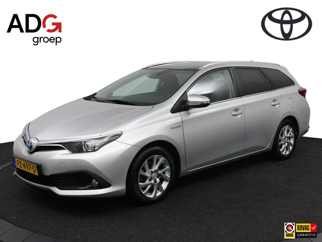 Toyota AURIS Touring Sports 1.8 Hybrid Lease | Dealer Onderhouden | Panoramadak | Trekhaak | Navigatie |