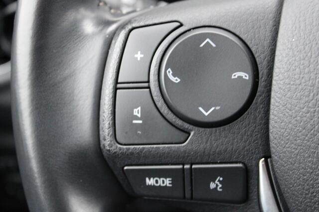 Toyota AURIS 1.8 Hybrid Dynamic