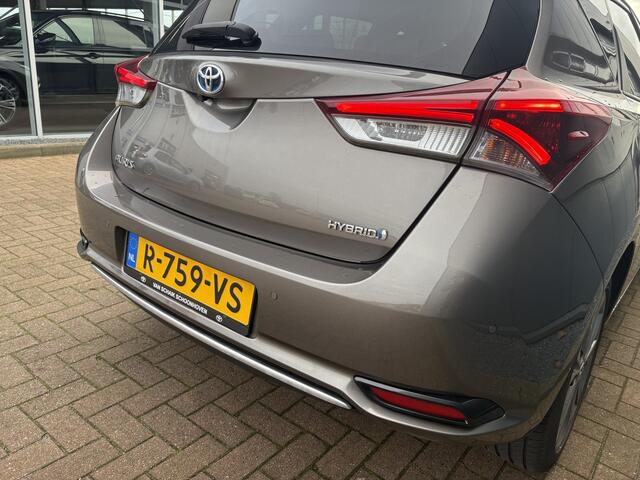 Toyota AURIS 1.8 Hybrid Business Pro Automaat CAMERA/KEYLESS/NAVI/PDC/17INCH/STOELVERWARMING