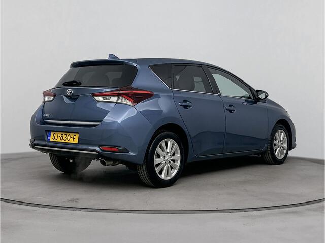 Toyota AURIS 1.2T Dynamic | NL dealeronderhouden | 1300 kg geremd trekgewicht |