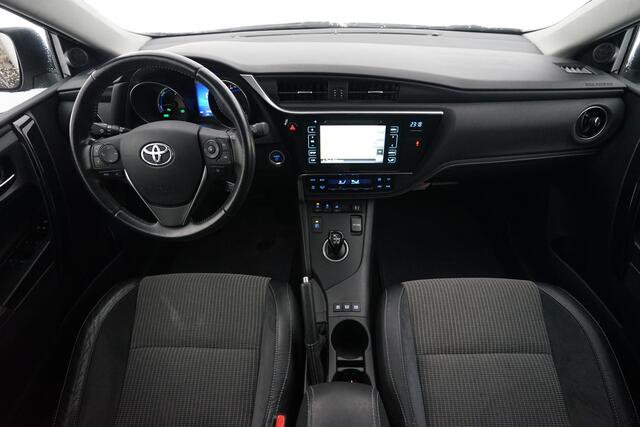 Toyota AURIS Touring Sports 1.8 Hybrid Executive | Stoelverwarming | Navi