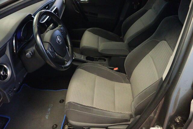 Toyota AURIS Touring Sports 1.8 Hybrid Dynamic | NAVI | CLIMA | CAMERA | STOELVERW | TREKHAAK |