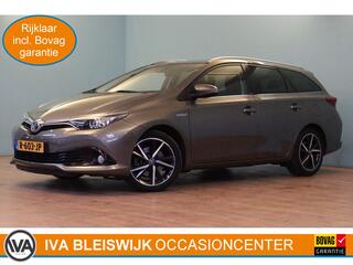 toyota-auris-touring-sports-1.8-hyb