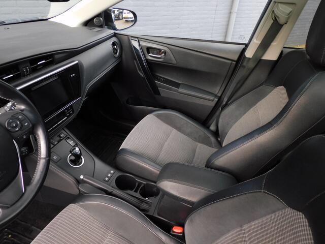 Toyota AURIS Touring Sports 1.8 Hybrid Executive DEALER ONDERHOUDEN! PANODAK! CAMERA! STOELVERW! BLUETOOTH! CRUISE! CLIMA!