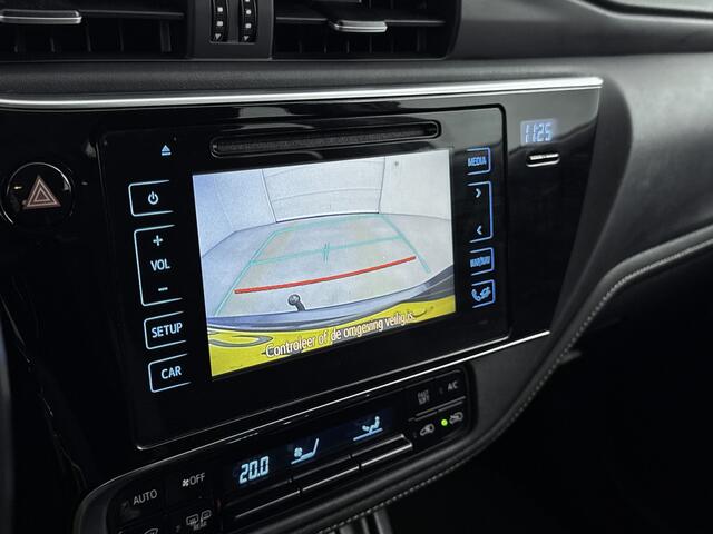 Toyota AURIS Touring Sports 1.3 Aspiration 1000kg Trekgewicht | Beurt Incl | Parkeercamera | Navigatie | Trekhaak | DAB | Metallic Lak | Lichtmetalen Velgen | Mistlampen | NL-Auto |
