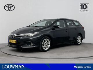 toyota-auris-touring-sports-1.3-asp