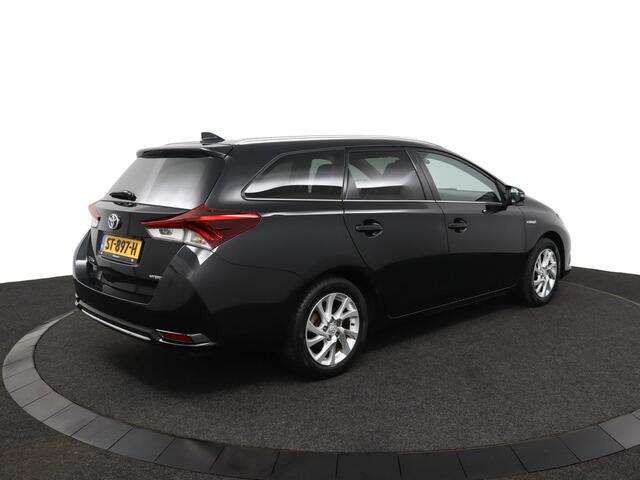 Toyota AURIS 1.8 Hybrid Dynamic