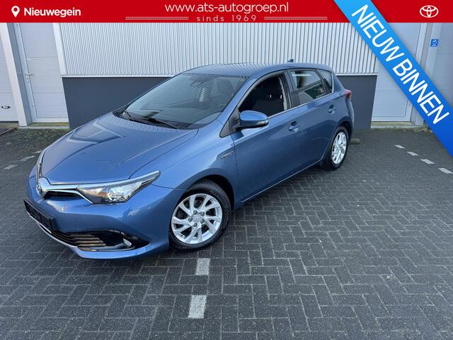 Toyota AURIS 1.8 Hybrid Dynamic 5 drs HB | 70.000 Km | Trekhaak | All season Banden |