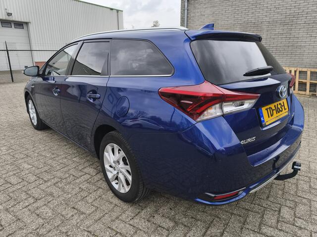 Toyota AURIS Touring Sports 1.8 Hybrid Executive, Panoramadak, Trekhaak