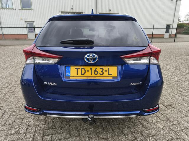 Toyota AURIS Touring Sports 1.8 Hybrid Executive, Panoramadak, Trekhaak