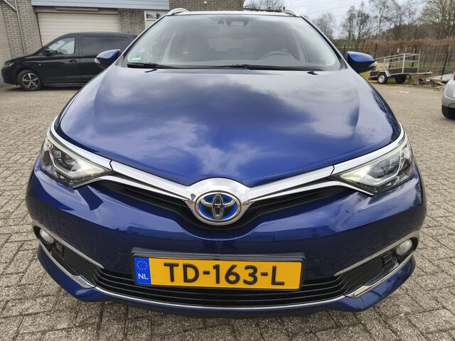 Toyota AURIS Touring Sports 1.8 Hybrid Executive, Panoramadak, Trekhaak