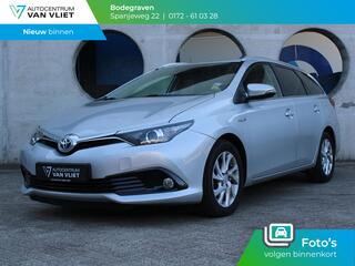 toyota-auris-touring-sports-1.8-hyb