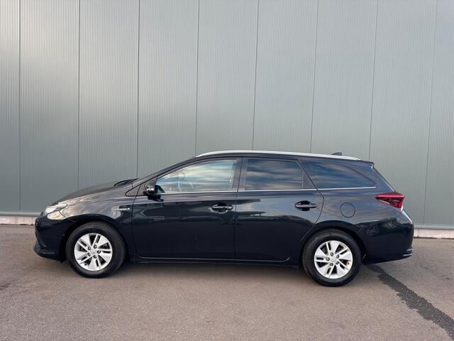 Toyota AURIS Touring Sports 1.8 Hybr. Now CAMERA | CRUISE CONTROL !