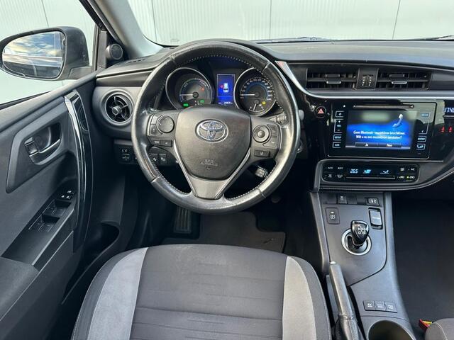 Toyota AURIS Touring Sports 1.8 Hybr. Now CAMERA | CRUISE CONTROL !