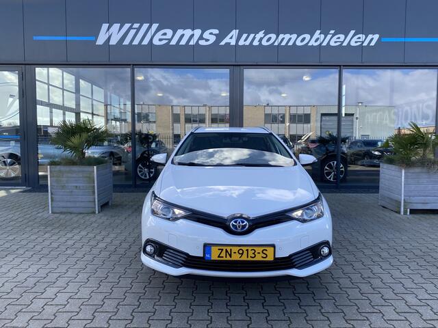 Toyota AURIS Touring Sports 1.8 Hybrid Dynamic Ultimate Stoelverwarming, Navigatie , Camera