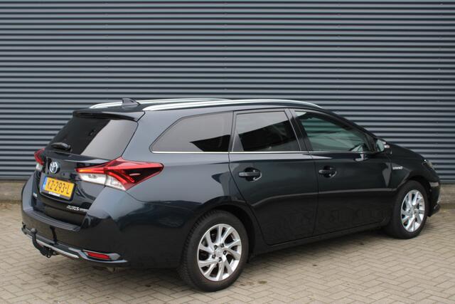 Toyota AURIS Touring Sports 1.8 Hybrid Lease pro Panoramadak Led Keyless Stoelverwarming