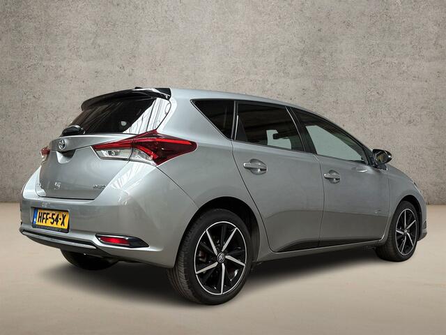 Toyota AURIS 1.8 Hybrid Dynamic Automaat (NAVIGATIE, CLIMATE, CAMERA, CRUISE, SPORTSTOELEN, LM VELGEN, NIEUWE APK, NIEUWSTAAT)