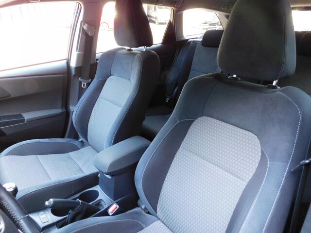 Toyota AURIS Touring Sports 1.2T Dynamic 2e EIGENAAR! CAMERA! NAVI! BLUETOOTH! CRUISE! CLIMA! LM VELGEN! TREKHAAK!