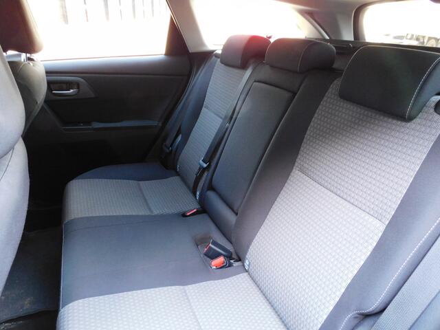 Toyota AURIS Touring Sports 1.2T Dynamic 2e EIGENAAR! CAMERA! NAVI! BLUETOOTH! CRUISE! CLIMA! LM VELGEN! TREKHAAK!