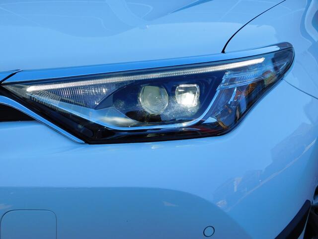 Toyota AURIS Touring Sports 1.8 Hybrid Business Pro