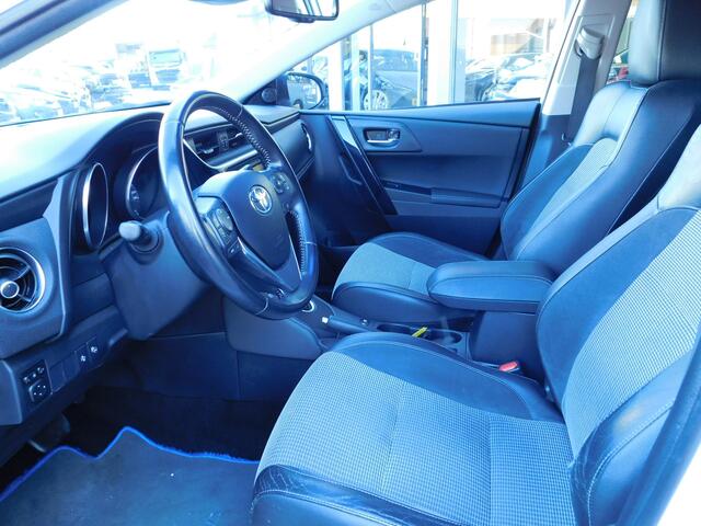 Toyota AURIS Touring Sports 1.8 Hybrid Business Pro