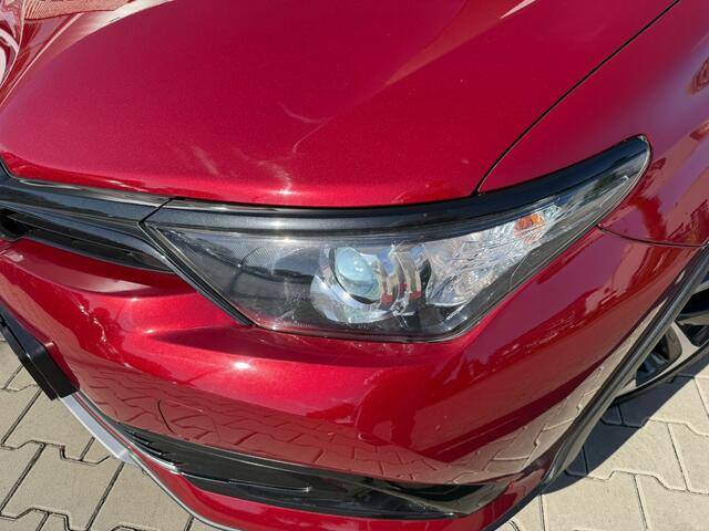 Toyota AURIS Touring Sports 1.8 Hybr. Freestyle | Pano | Navi | Camera |