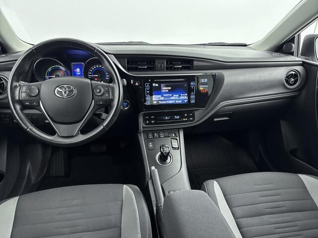 Toyota AURIS Touring Sports 1.8 Hybrid Dynamic Go