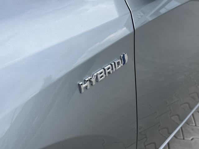 Toyota AURIS Touring Sports 1.8 Hybr. Dynamic| All Seasons