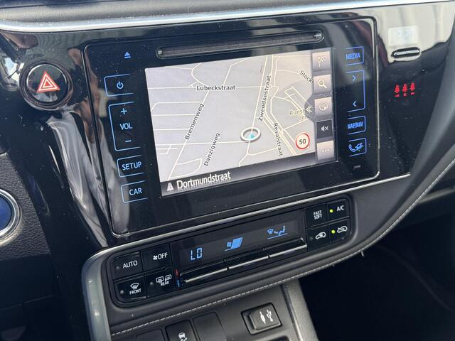 Toyota AURIS Touring Sports 1.8 Hybrid Business Pro | LED | Keyless | Climate Control | Cruise Control | Lichtmetalen velgen 16" | Apple Carplay/Android Auto