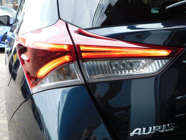 Toyota AURIS 1.8 Hybrid Dynamic