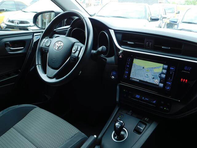 Toyota AURIS 1.8 Hybrid Dynamic