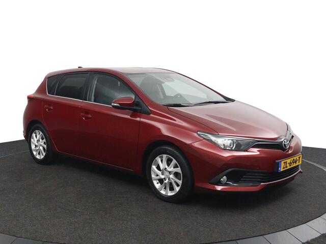 Toyota AURIS 1.2T Energy Plus | Trekhaak | Parkeersensoren en Camera Achter | Navigatie | Keyless Entry |