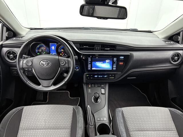Toyota AURIS 1.8 Hybrid Dynamic | Parkeersensoren voor+achter | Stoelverwarming | Spiegels elektrisch inklapbaar | Cruise control | Achteruitrijcamera |