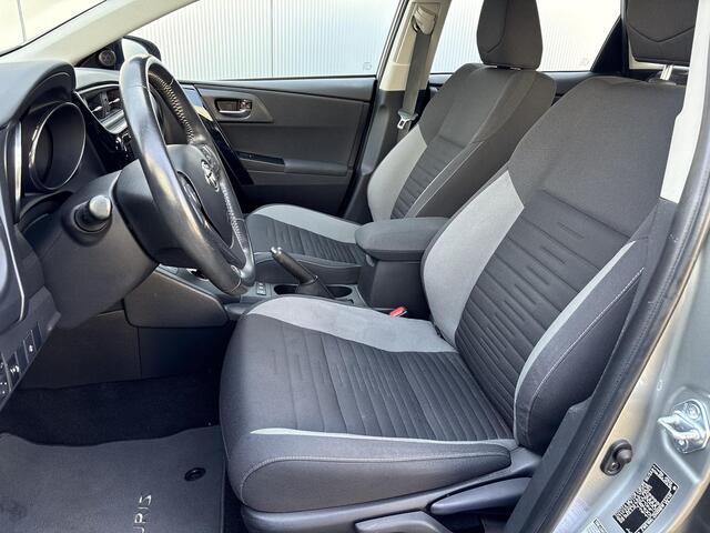 Toyota AURIS 1.8 Hybrid Dynamic **NAVIGATIE/ CRUISE CONTROL/ CLIMATE CONTROL**