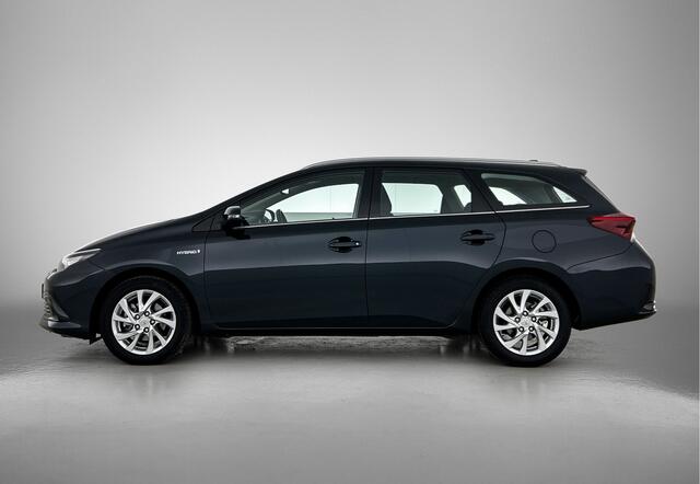 Toyota AURIS 1.8 Hybrid Dynamic | Navigatie | Climate Control | Cruise Control | DAB | Achteruitrijcamera | Elektrisch verstel&inklapbare spiegels |
