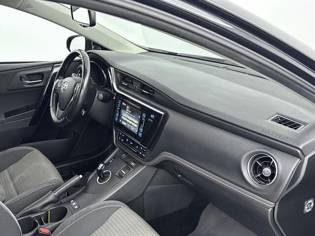 Toyota AURIS Touring Sports 1.8 Hybrid Dynamic Go | Trekhaak | Parkeercamera |