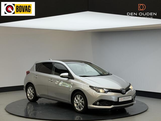 Toyota AURIS 1.8 Hybrid Dynamic | Cam achter | Lm op All weather | Dealer onderhouden | NL auto