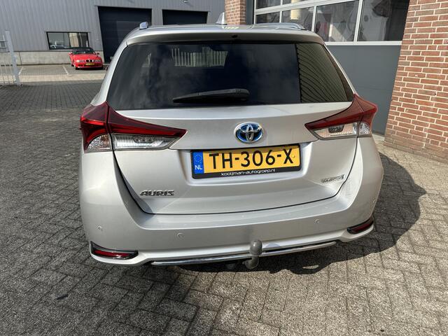 Toyota AURIS Touring Sports 1.8 Hybrid Energy Plus Airco,Camera,Trek,Enz