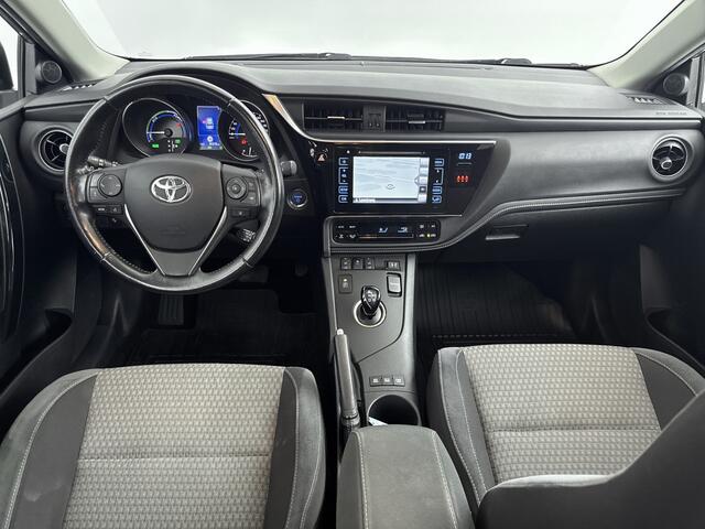 Toyota AURIS 1.8 Hybrid Dynamic | Stoelverwarming | Navigatie | Cruise Control |