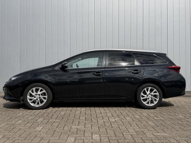 Toyota AURIS Touring Sports 1.2T Energy Plus NL Auto Trekhaak Navi Clima Cruise 1200KG Treklast Keyless