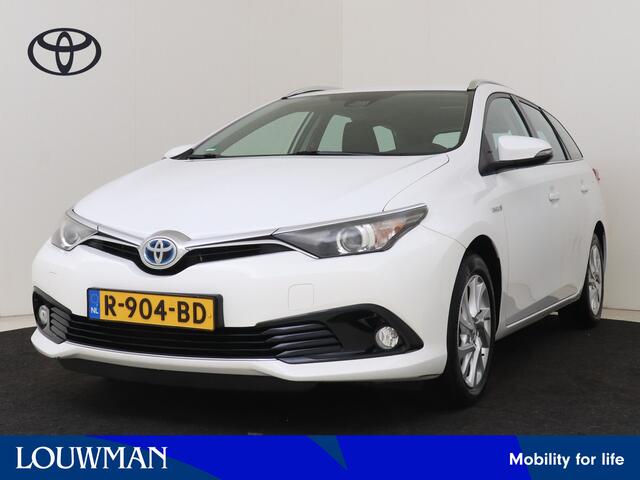 Toyota AURIS Touring Sports 1.8 Hybrid Aspiration | Dealer Onderhouden | Climate Control | Cruise Control | Achteruitrijcamera | Bluetooth | Elektrisch verstelbare spiegels | Elektrische ramen voor+achter |