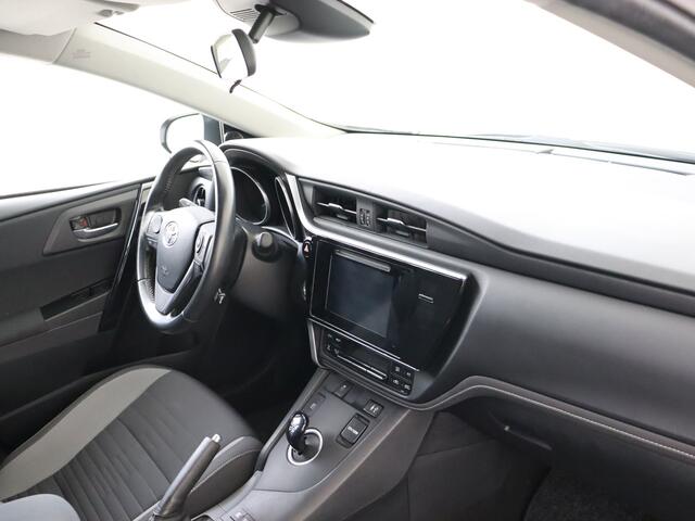 Toyota AURIS Touring Sports 1.8 Hybrid Aspiration | Dealer Onderhouden | Climate Control | Cruise Control | Achteruitrijcamera | Bluetooth | Elektrisch verstelbare spiegels | Elektrische ramen voor+achter |