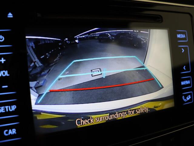 Toyota AURIS Touring Sports 1.8 Hybrid Aspiration | Dealer Onderhouden | Climate Control | Cruise Control | Achteruitrijcamera | Bluetooth | Elektrisch verstelbare spiegels | Elektrische ramen voor+achter |