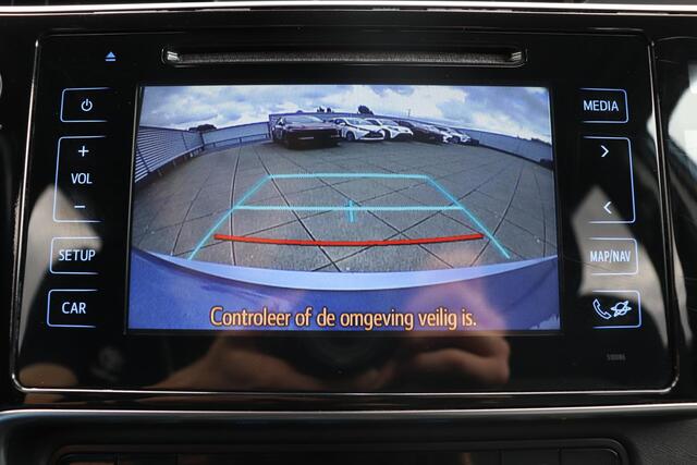 Toyota AURIS 1.8 Hybrid Dynamic, Climate & Cruise control, NAVI, Dealer onderhouden!