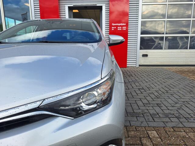 Toyota AURIS 1.8 Hybrid Dynamic