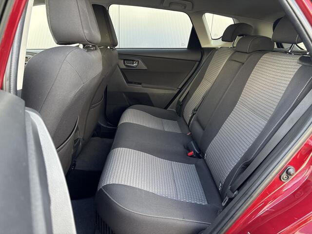 Toyota AURIS 1.8 Hybrid Black Edition **KEYLESS/ TREKHAAK/ CRUISE CONTROL**