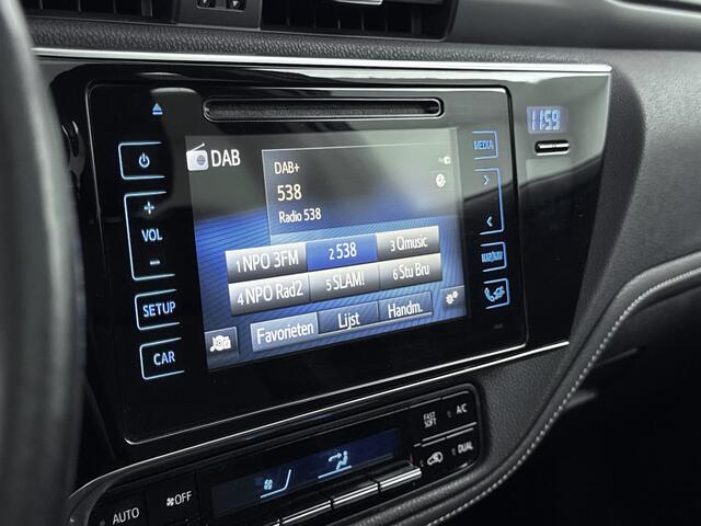 Toyota AURIS Touring Sports 1.8 Hybrid Lease pro | Navigatie | Panoramadak | Stoelverwarming | Parkeersensoren |